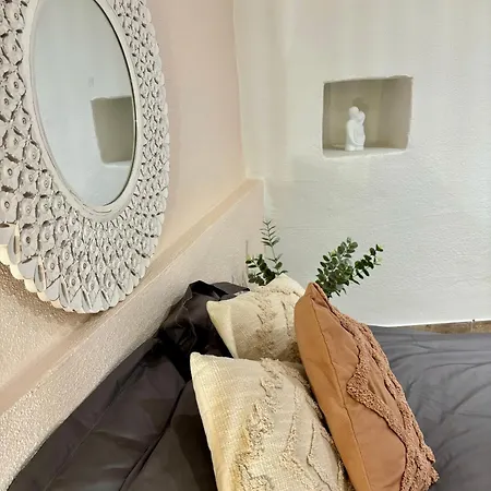 Apartment Sweet *
